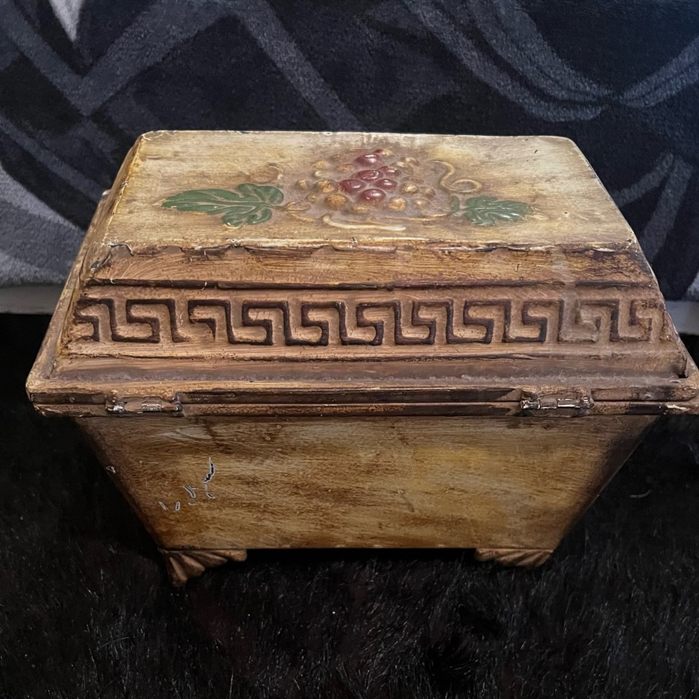 Boxercraft Rustic Decorative Box with Grape Design